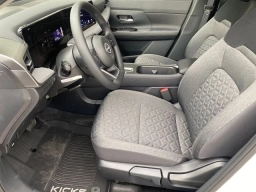 Nissan Kicks SV AWD 2026