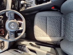 Nissan Kicks SV AWD 2026