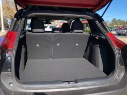 Nissan Kicks SV AWD 2026