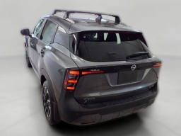 Nissan Kicks SV AWD 2026