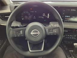 Nissan Kicks SV AWD 2026