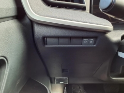 Nissan Kicks SV AWD 2026