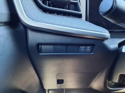 Nissan Kicks SV AWD 2026