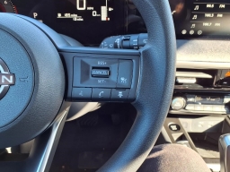 Nissan Kicks SV AWD 2026