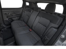 Nissan Kicks SV AWD 2026