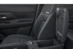 Nissan Kicks SV AWD 2026