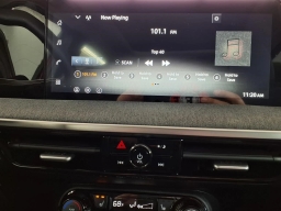 Nissan Kicks SV AWD 2026