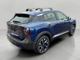 Nissan Kicks SV AWD 2026