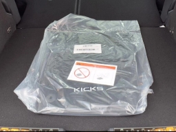 Nissan Kicks SV AWD 2026