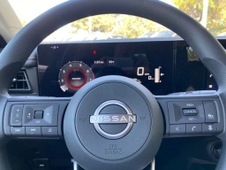 Nissan Kicks SV AWD 2026