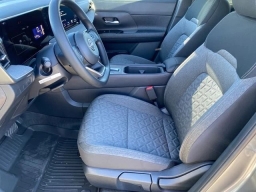 Nissan Kicks SV AWD 2026