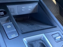 Nissan Kicks SV AWD 2026