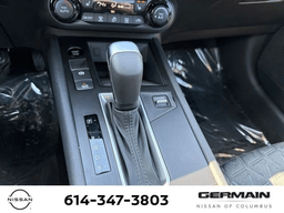 Nissan Kicks SV AWD 2026