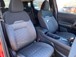 Nissan Kicks SV AWD 2026