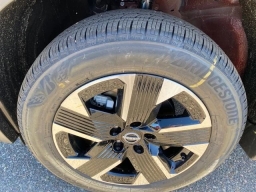 Nissan Kicks SV AWD 2026