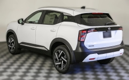 Nissan Kicks SV FWD 2026