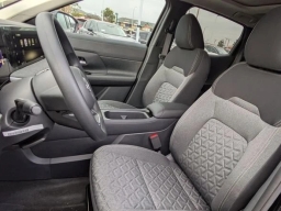 Nissan Kicks SV FWD 2026