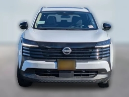 Nissan Kicks SV FWD 2026