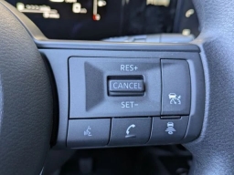 Nissan Kicks SV FWD 2026