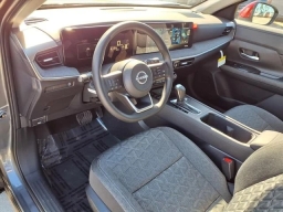 Nissan Kicks SV FWD 2026