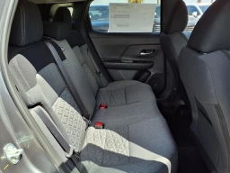 Nissan Kicks SV FWD 2026