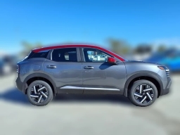 Nissan Kicks SV FWD 2026