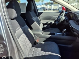 Nissan Kicks SV FWD 2026