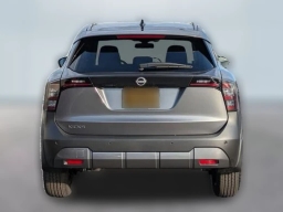 Nissan Kicks SV FWD 2026
