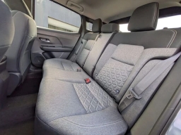 Nissan Kicks SV FWD 2026