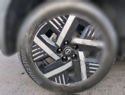 Nissan Kicks SV FWD 2026