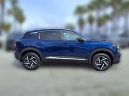 Nissan Kicks SV FWD 2026