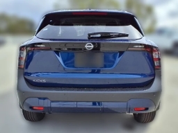 Nissan Kicks SV FWD 2026