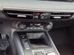 Nissan Kicks SV FWD 2026