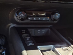 Nissan Kicks SV FWD 2026