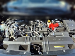 Nissan Kicks SV FWD 2026