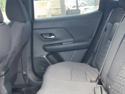 Nissan Kicks SV FWD 2026