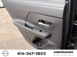 Nissan Kicks SV FWD 2026