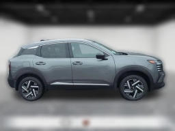 Nissan Kicks SV FWD 2026