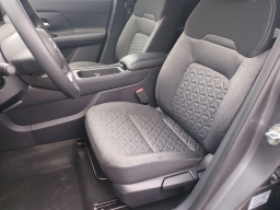 Nissan Kicks SV FWD 2026