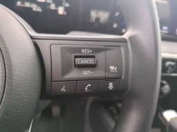 Nissan Kicks SV FWD 2026