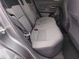 Nissan Kicks SV FWD 2026