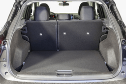 Nissan Kicks SV FWD 2026