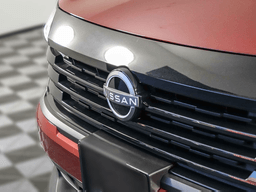 Nissan Kicks SV FWD 2026