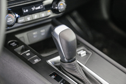 Nissan Kicks SV FWD 2026