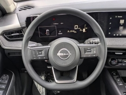 Nissan Kicks SV FWD 2026