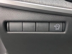 Nissan Kicks SV FWD 2026