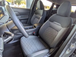 Nissan Kicks SV FWD 2026