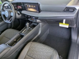 Nissan Kicks SV FWD 2026