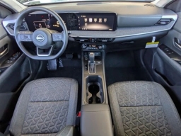 Nissan Kicks SV FWD 2026