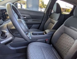 Nissan Kicks SV FWD 2026